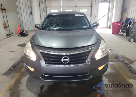 2015 Nissan Altima 2.5 z USA, uszkodzony, nr VIN 1N4AL3AP9FC481582